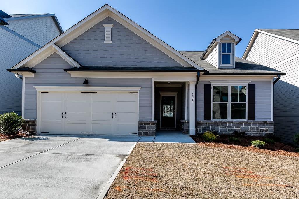5409 Falling Branch Ct., Flowery Branch, GA 30542