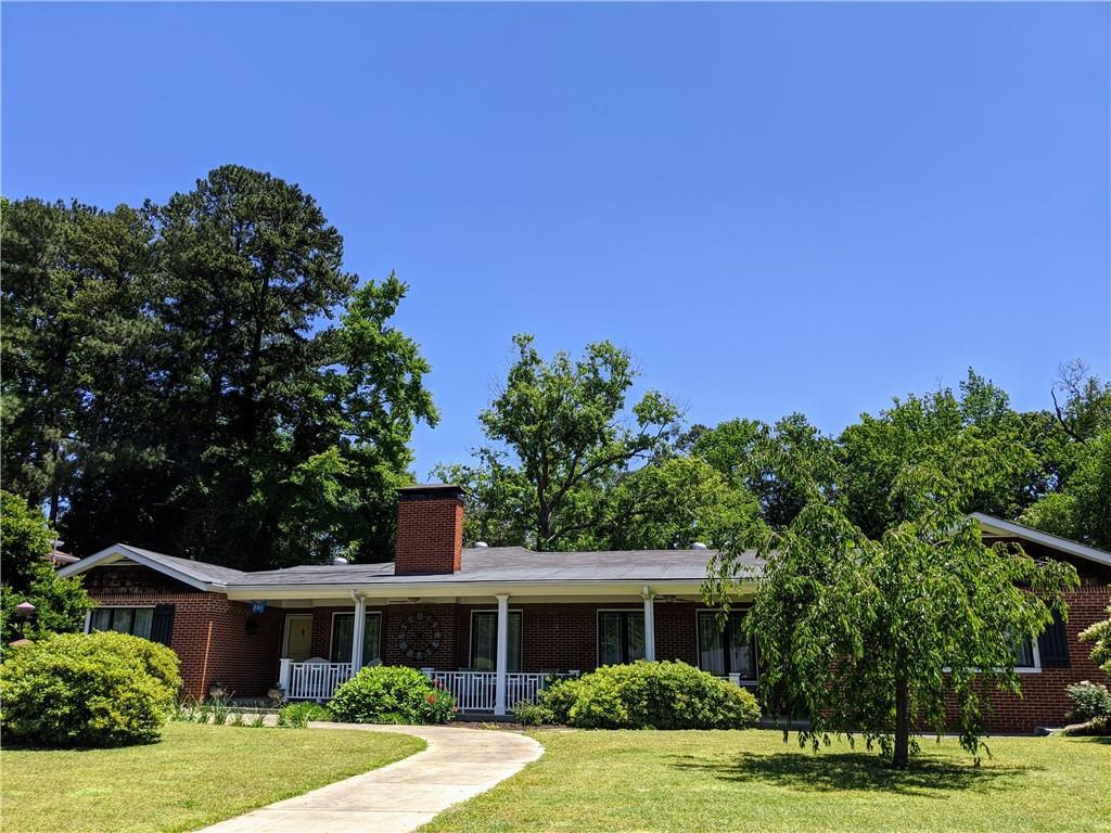 201 Colorado Ave., Hapeville, GA 30354