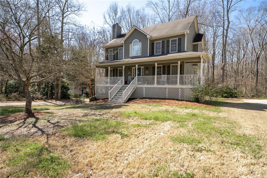 649 Swan Dr., Hiram, GA 30141