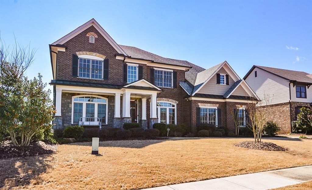 202 Briar Hollow Ln., Woodstock, GA 30188
