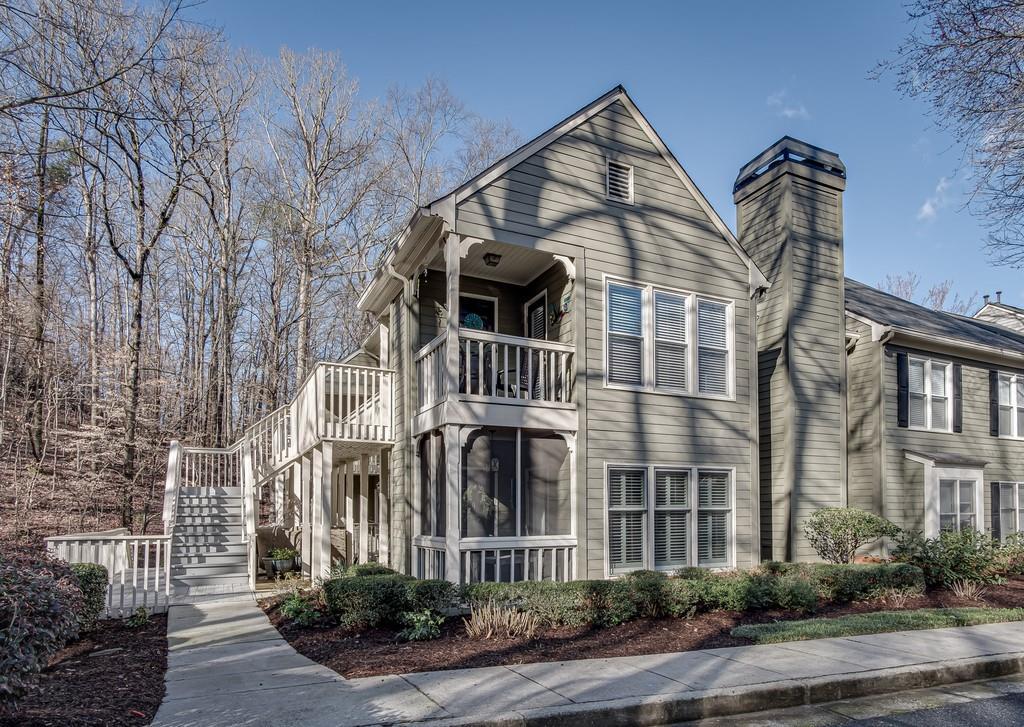 408 Bainbridge Dr., Sandy Springs, GA 30327