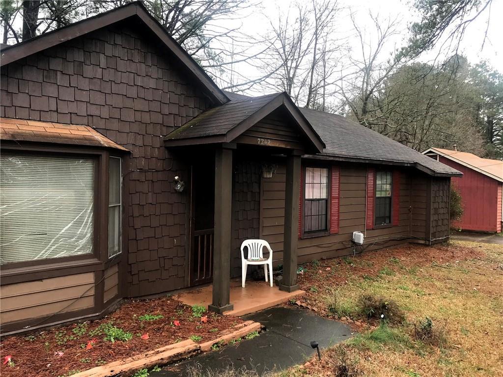 7792 Park Ln., Jonesboro, GA 30236