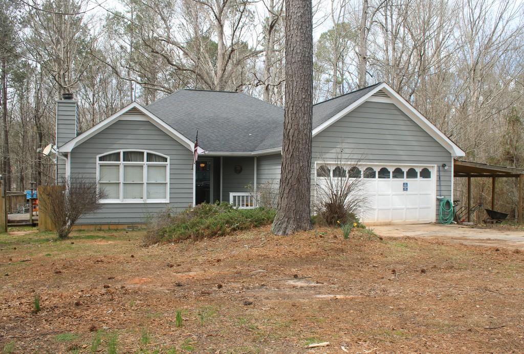 1323 Smokerise Ln., Auburn, GA 30011