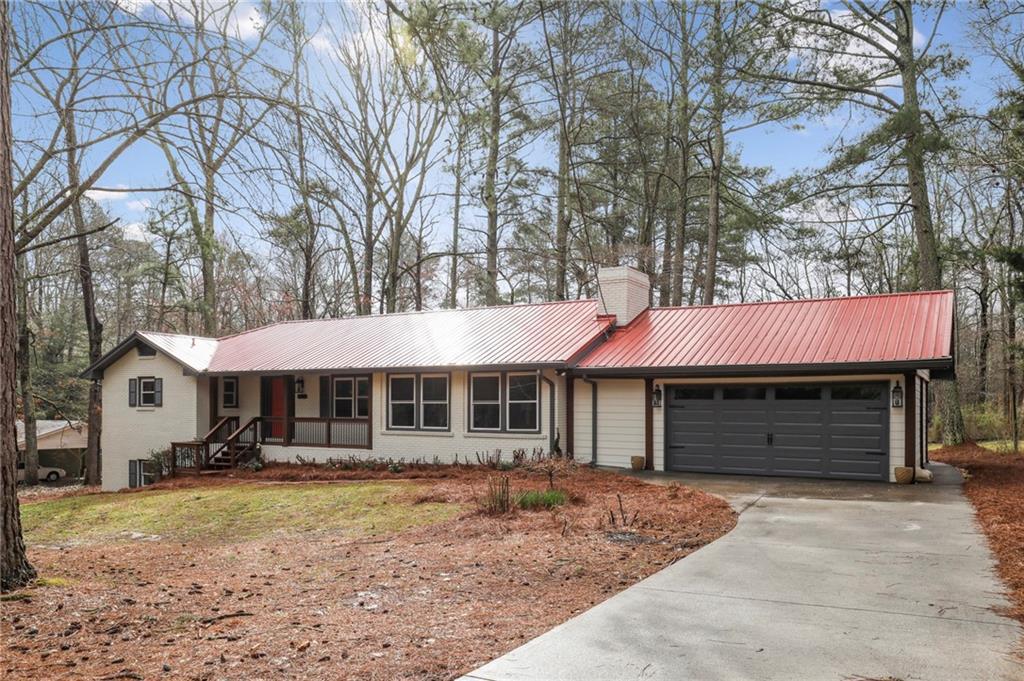 15445 Thompson Rd., Alpharetta, GA 30004