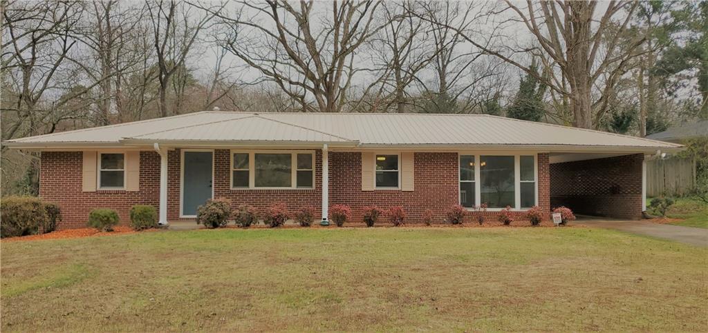 1652 Hollywood Ave., Gainesville, GA 30501