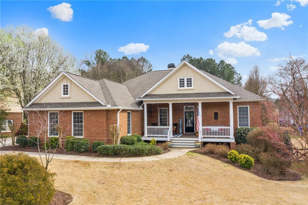 6040 Lake Oak Landing, Cumming, GA 30040