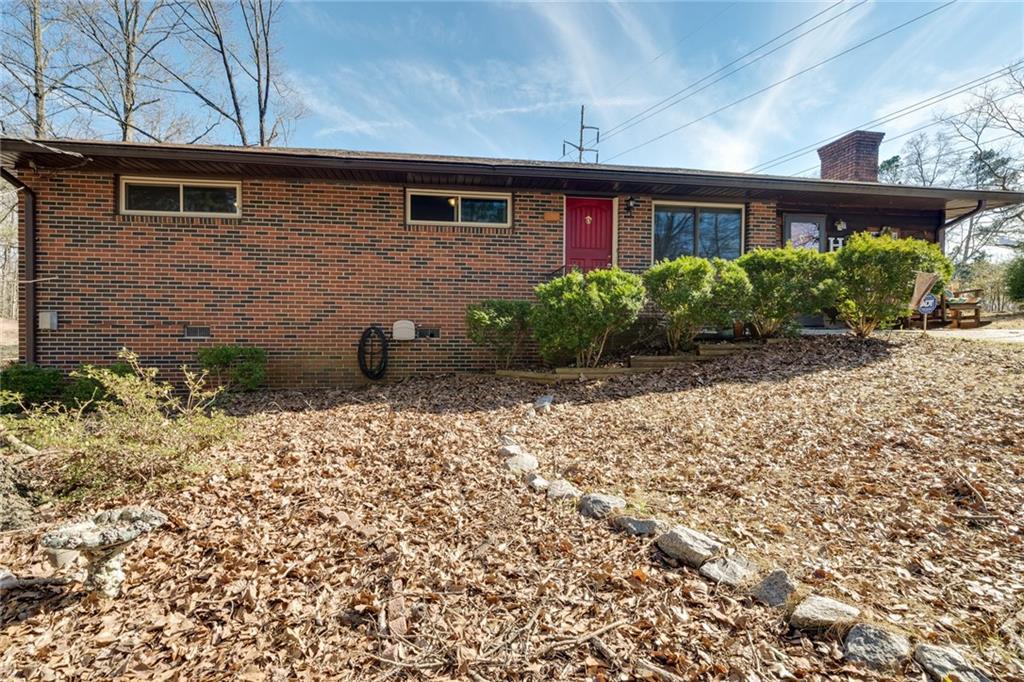 1066 Starline Dr., Smyrna, GA 30080