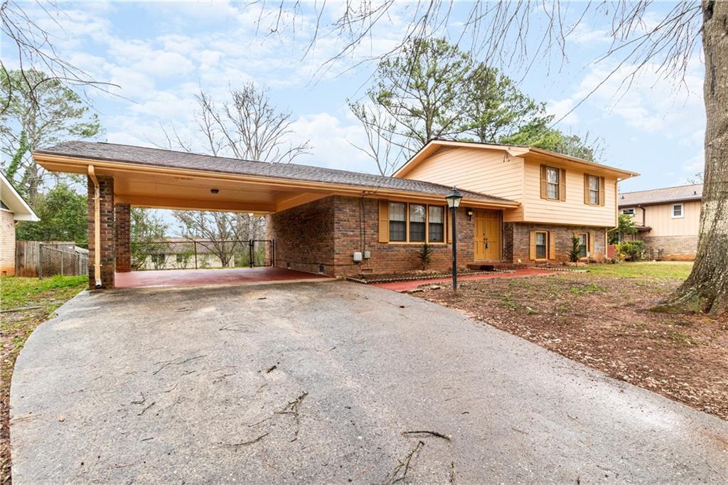 3718 Elkridge Dr., Decatur, GA 30032