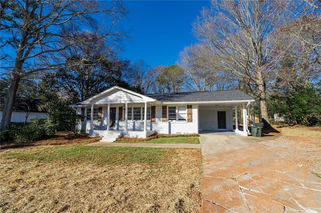 587 East Ave., Madison, GA 30650