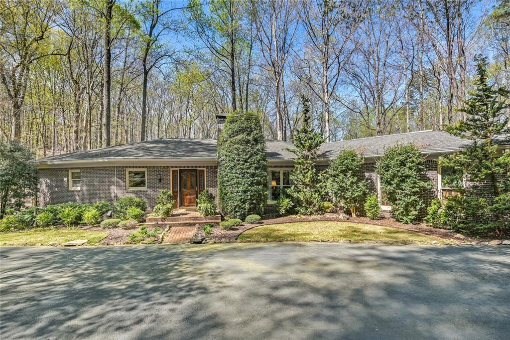 320 Pony Tail Rd., Alpharetta, GA 30004