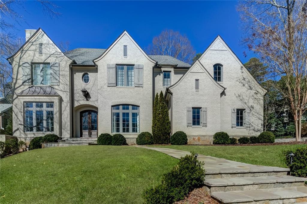 4200 Glengary Dr., Atlanta, GA 30342