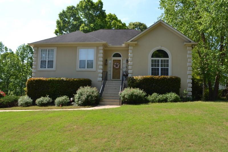 5445 Mountain Tr., Douglasville, GA 30135