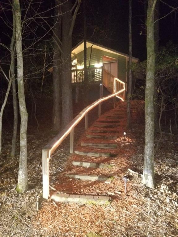 28 Twilight Dell Rd., Sautee Nacoochee, GA 30571