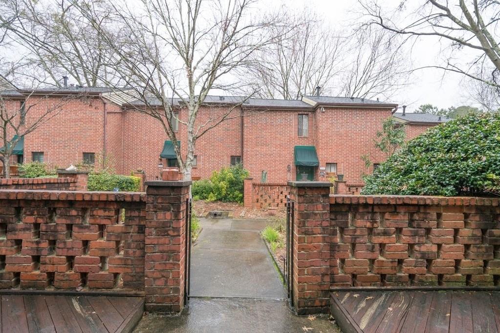 2287 Pernoshal Ct., Atlanta, GA 30338