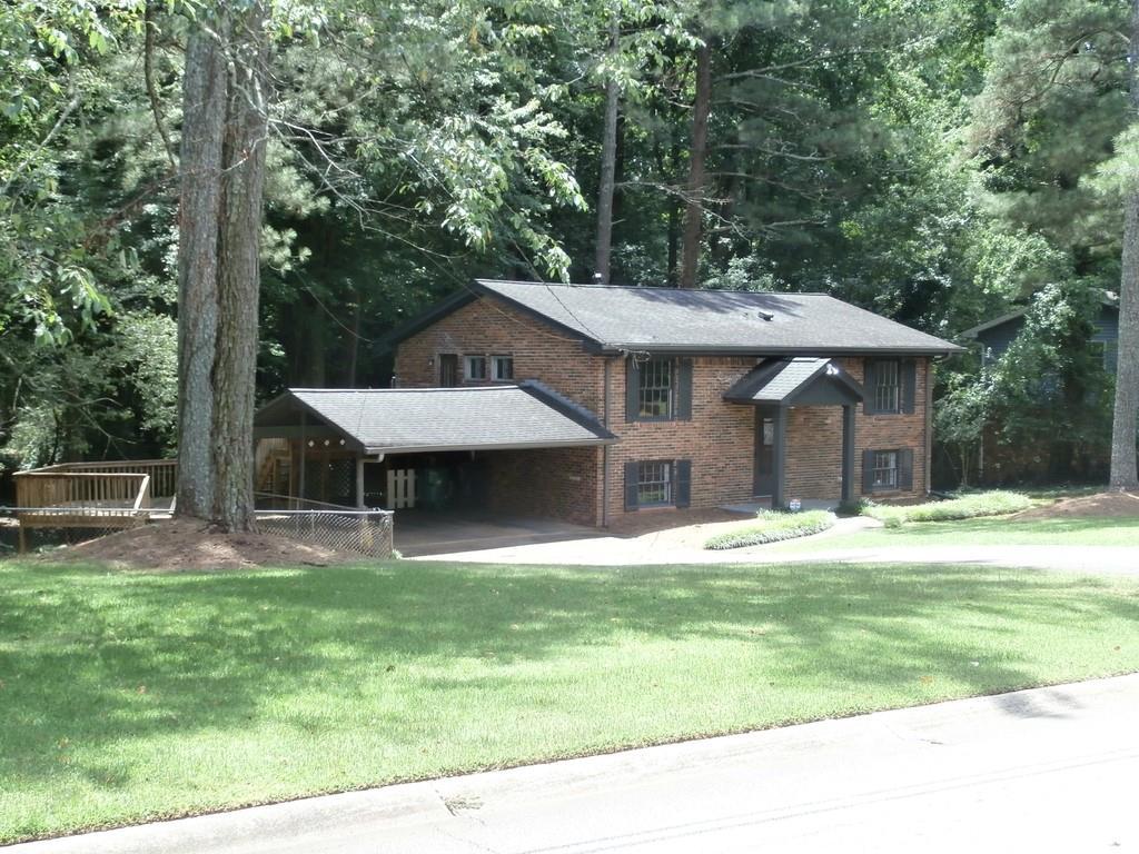 3955 Tipperary Tr., Tucker, GA 30084