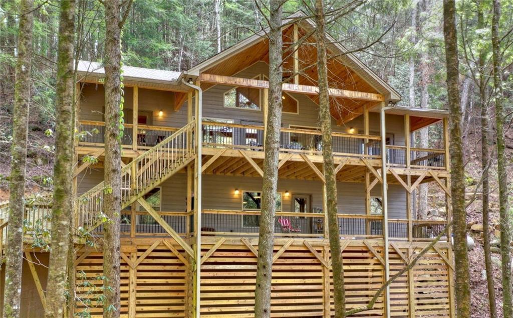33 Otahki Tr., Ellijay, GA 30540