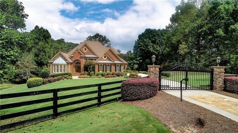 126 Summit Overlook Dr., Dawsonville, GA 30534