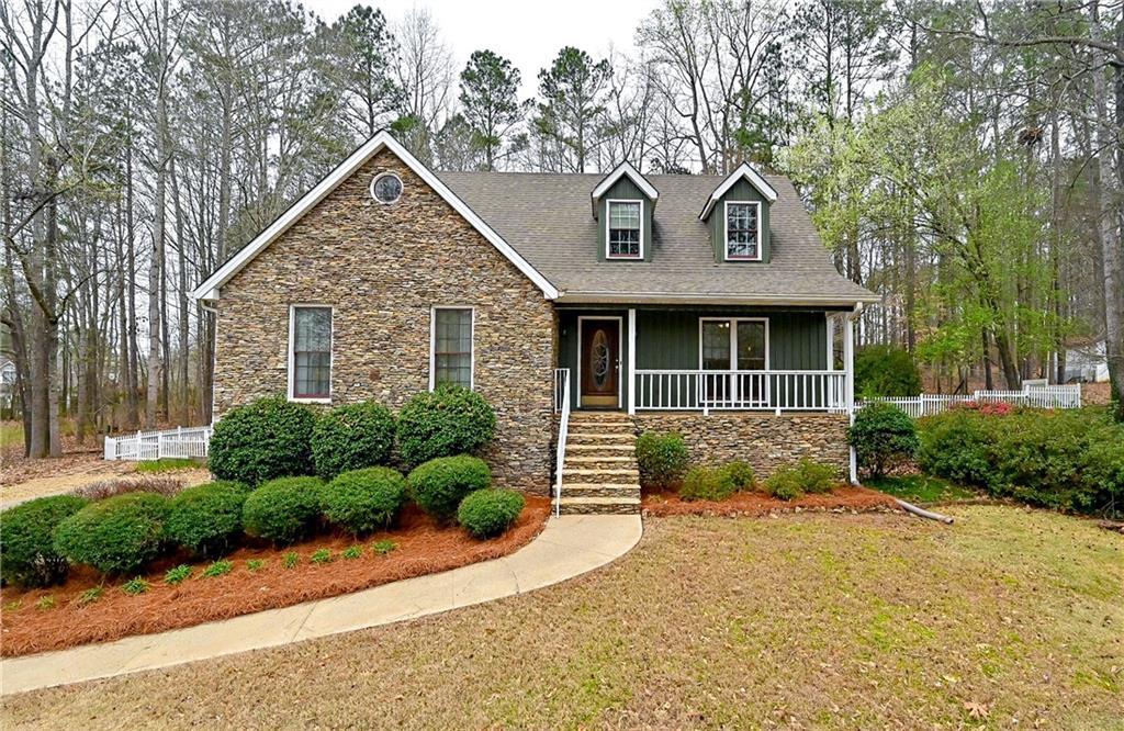 125 Beechvalley Dr., Sharpsburg, GA 30277