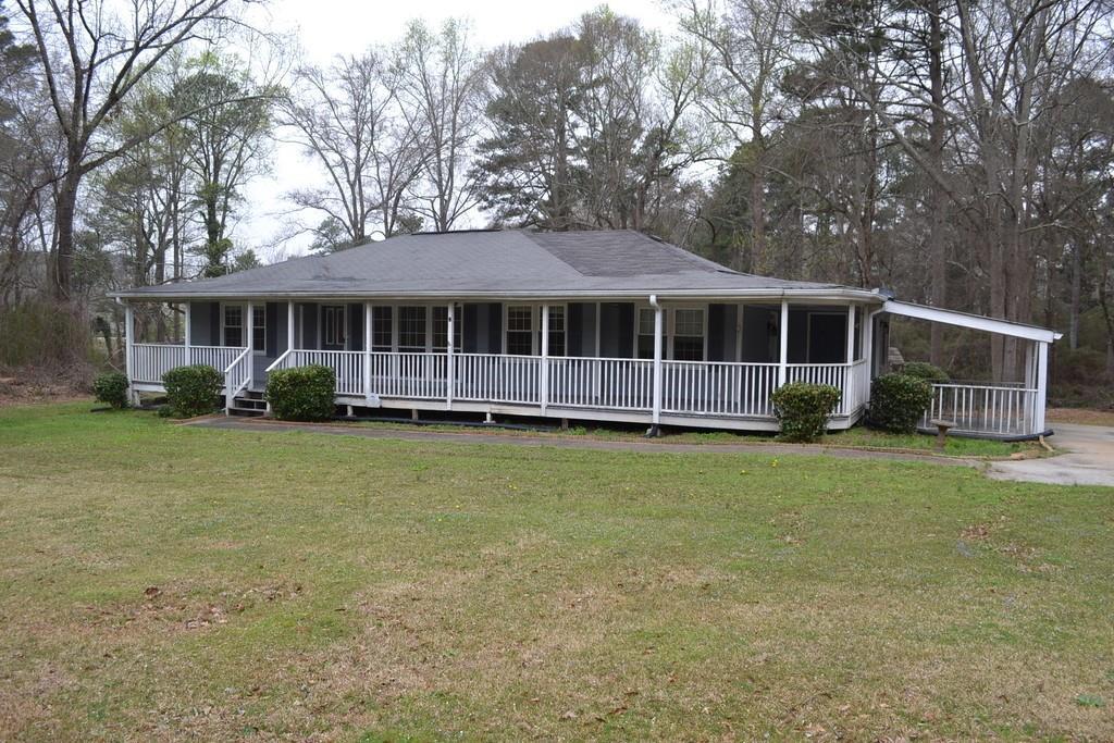2224 SW Briarwood Cir., Conyers, GA 30094