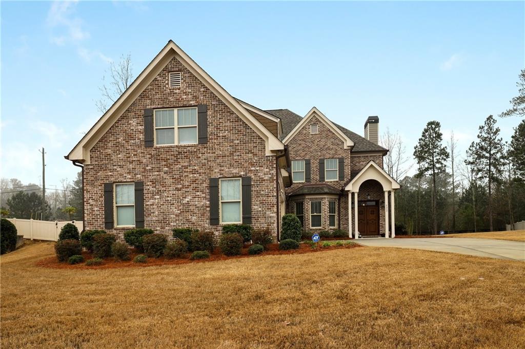 2645 River Haven Ct., Lawrenceville, GA 30045
