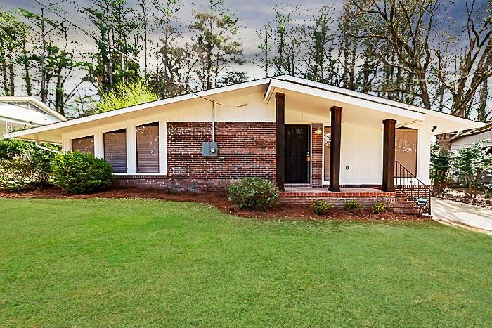 817 Harwell Rd., Atlanta, GA 30318