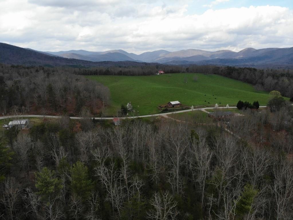 Paradise Valley Rd., Cleveland, GA 30528