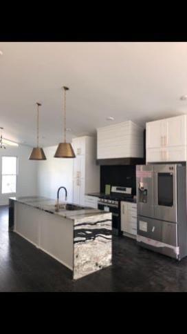 2202 Knoll Dr., Decatur, GA 30032