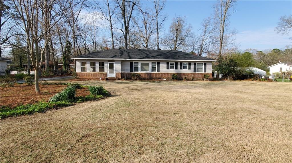 2608 Lakeview Dr., Rome, GA 30165