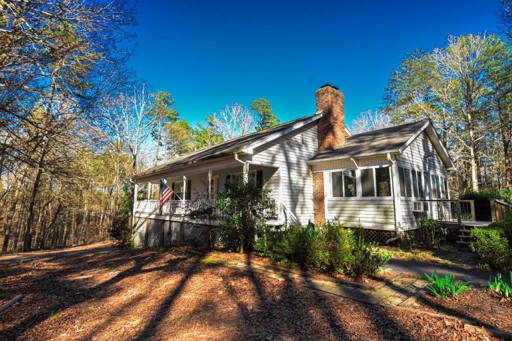 429 Buckhorn Tavern Rd., Dahlonega, GA 30533