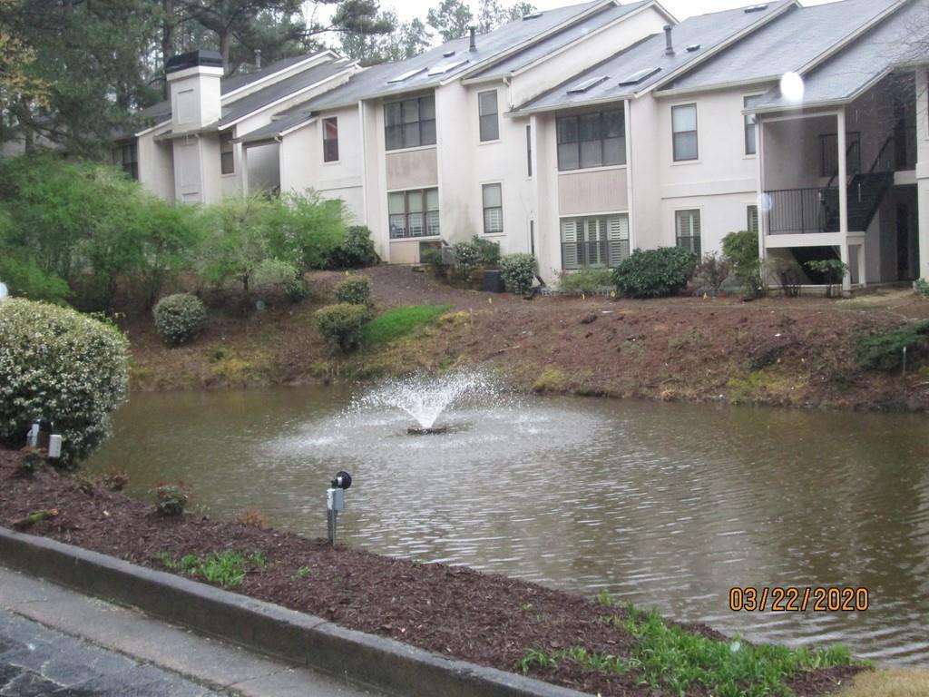 1811 Huntingdon Chase Dr., Atlanta, GA 30350