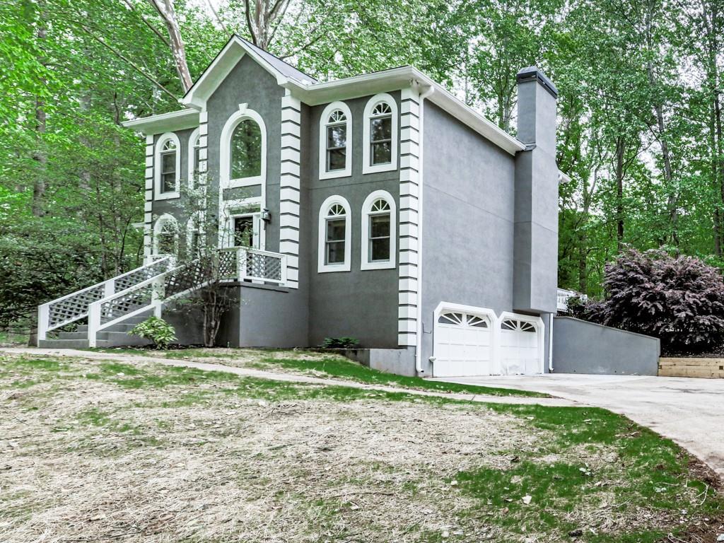 160 Dilbeck Ct., Canton, GA 30115