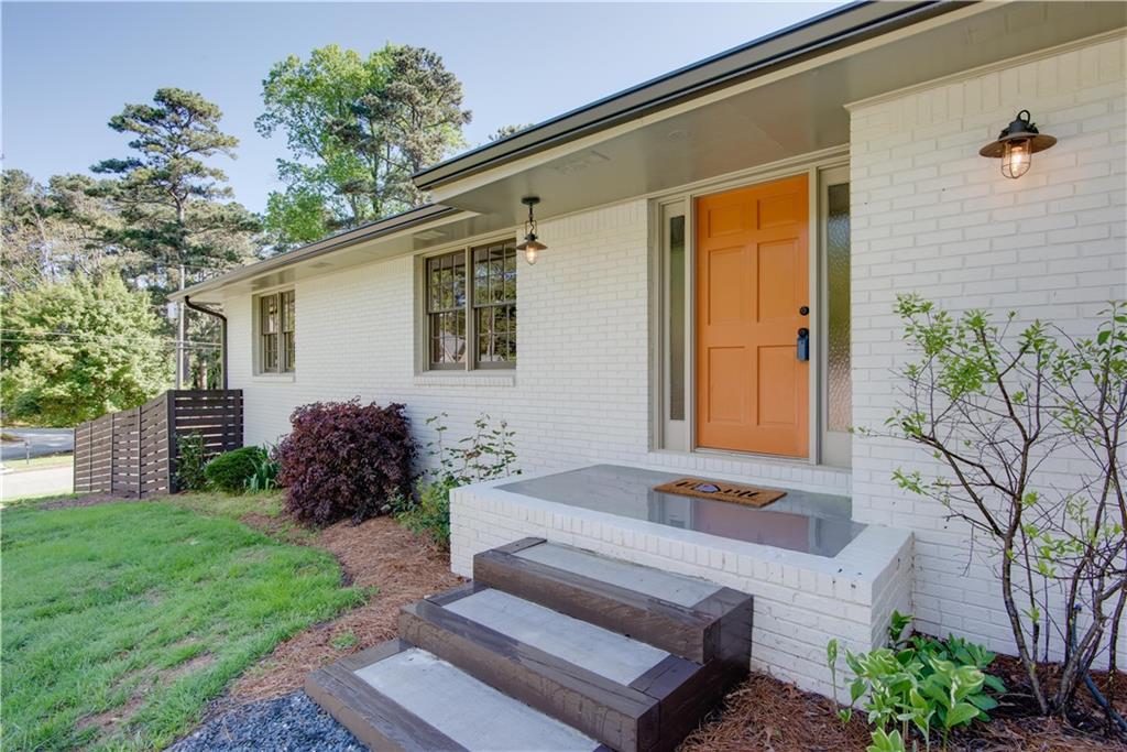 2561 Pine Cove Dr., Tucker, GA 30084