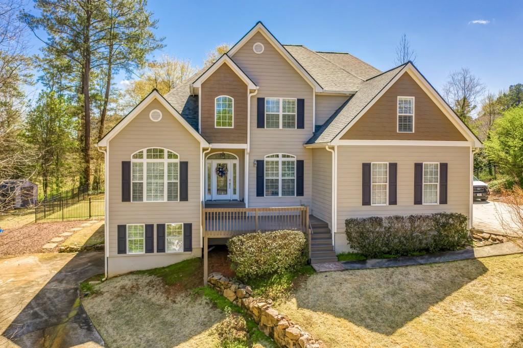 290 Knoll Woods Ter., Roswell, GA 30075
