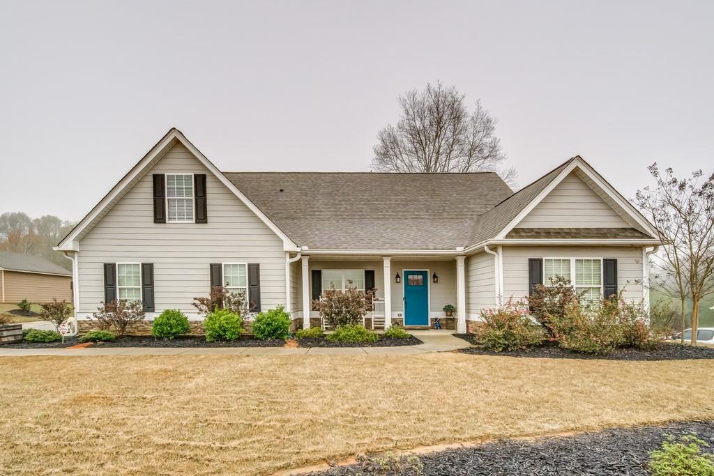 110 Presidential Ln., Statham, GA 30666