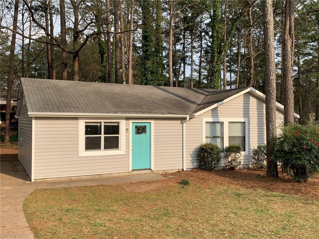 8906 Homewood Dr., Riverdale, GA 30274