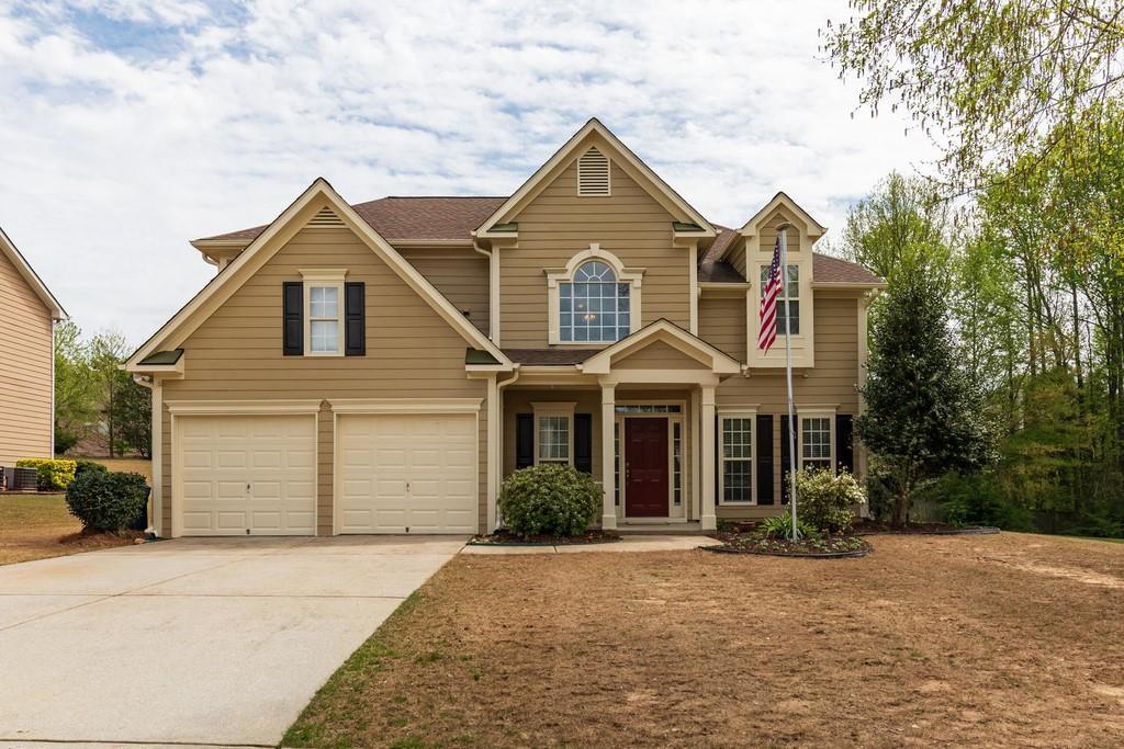 2931 Belfaire Lake Dr., Dacula, GA 30019