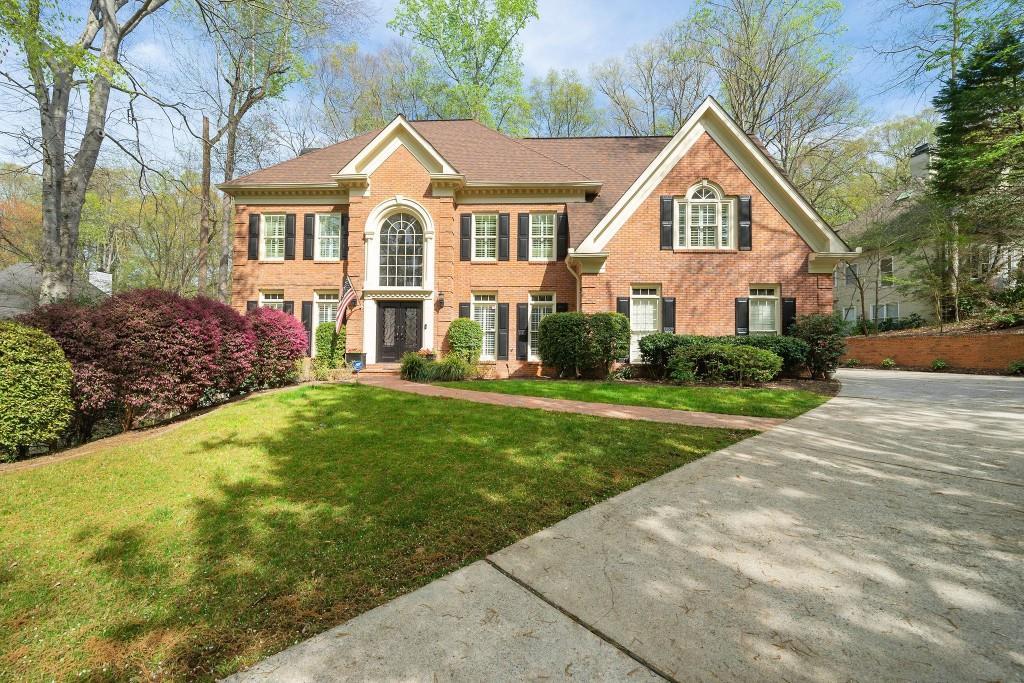 8125 Grogans Ferry Rd, Sandy Springs, GA 30350