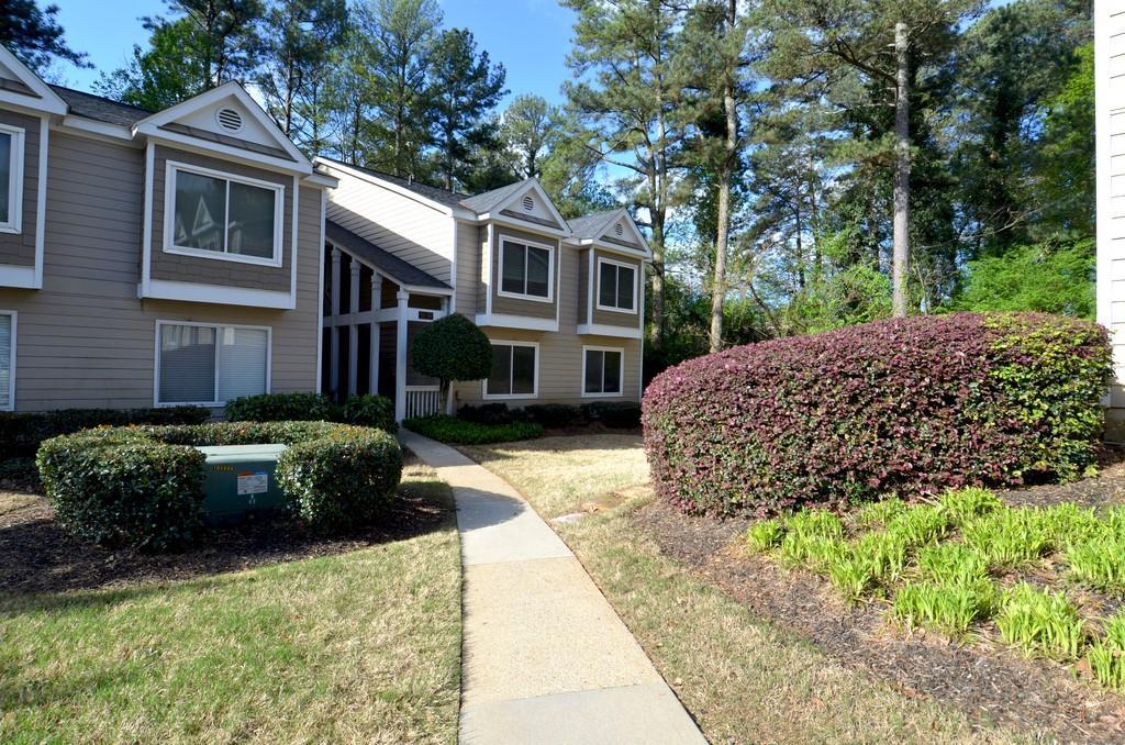 57 Fair Haven Way, Smyrna, GA 30080