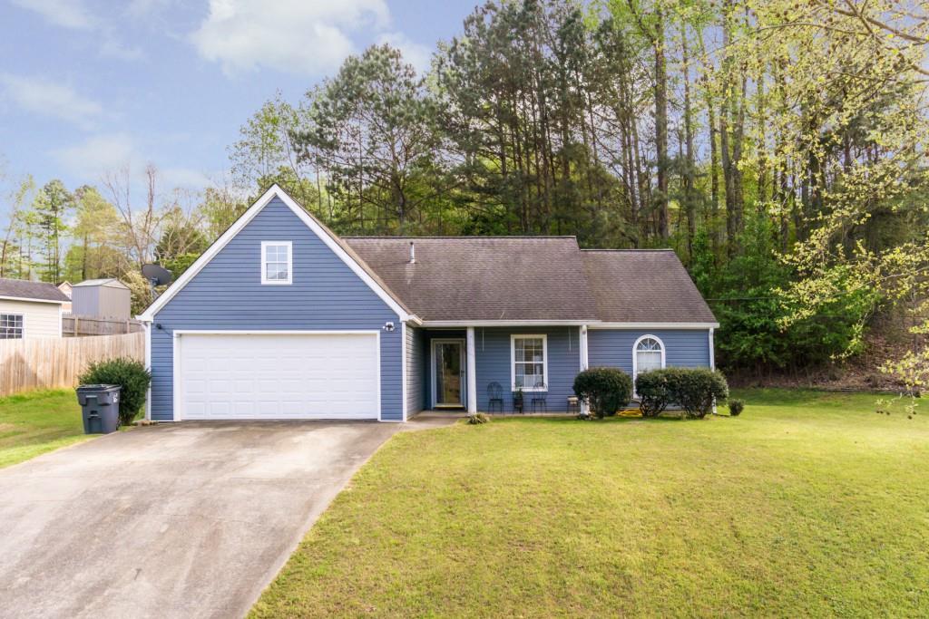 609 Bluff Dr., Woodstock, GA 30188
