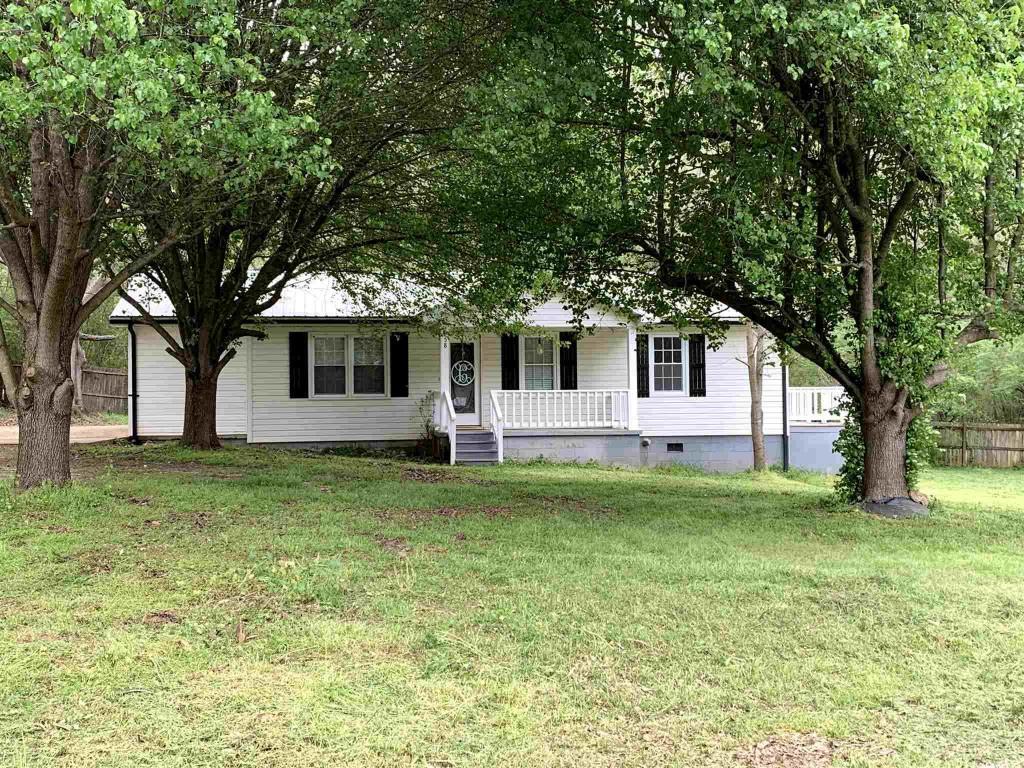 858 Old Airport Rd., Commerce, GA 30530
