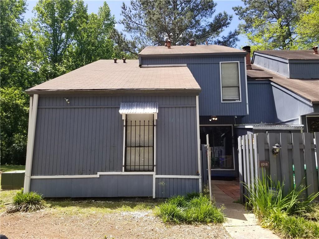 1018 Mariners Ct., Stone Mountain, GA 30083