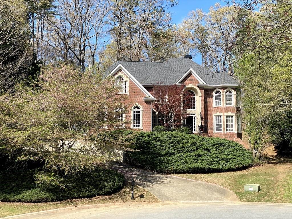 589 Fairway Dr., Woodstock, GA 30189