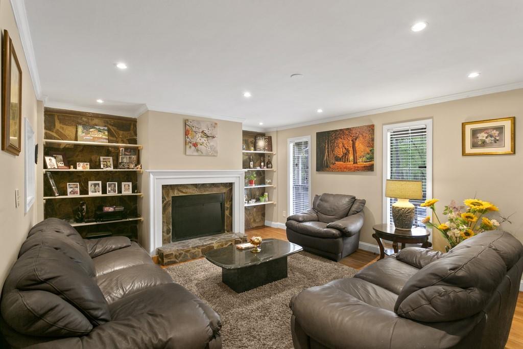 1011 Evans Dr., Riverdale, GA 30296