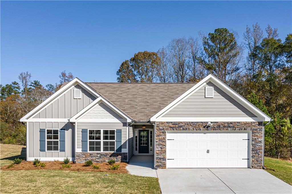 46 Denny Cir., Dallas, GA 30157