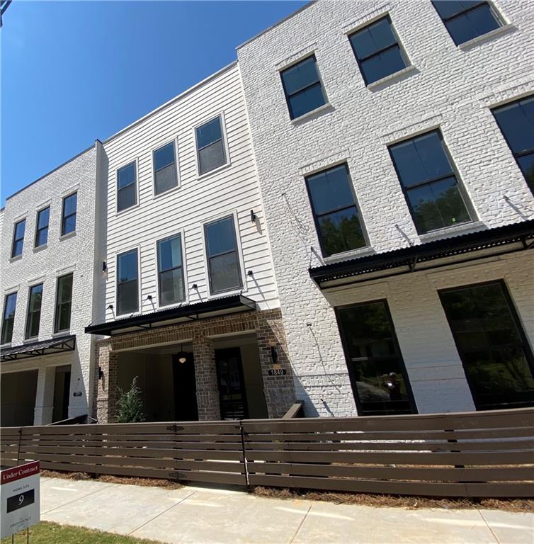 1863 La Dawn Ln. #2, Atlanta, GA 30318