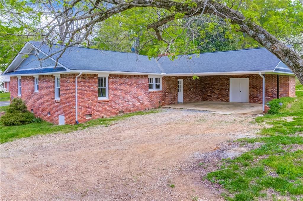 271 Calhoun St., Fairmount, GA 30139