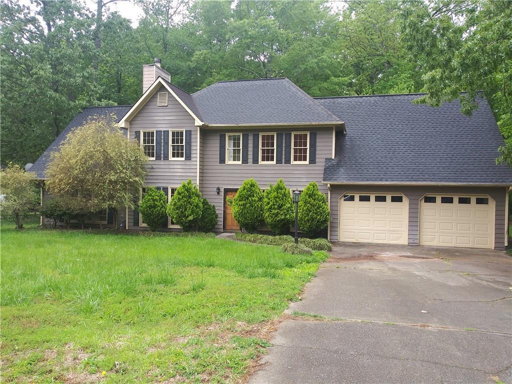 1317 Bustling Ln., Marietta, GA 30064