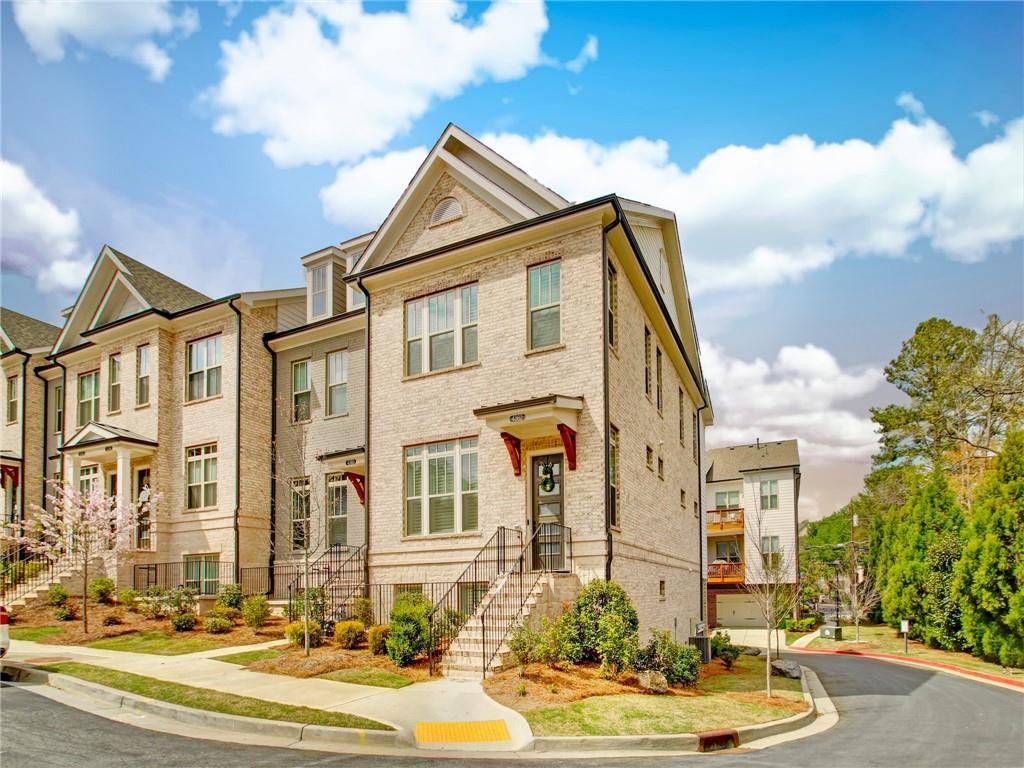 4362 Parkside Pl., Sandy Springs, GA 30342
