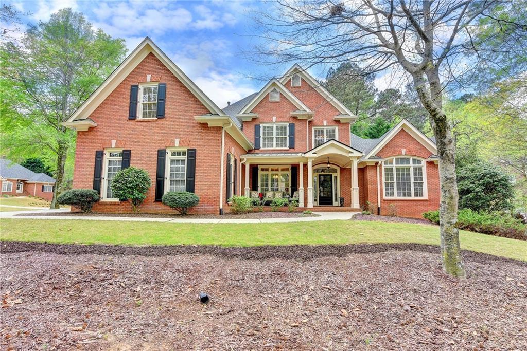 1015 River Laurel Dr., Suwanee, GA 30024