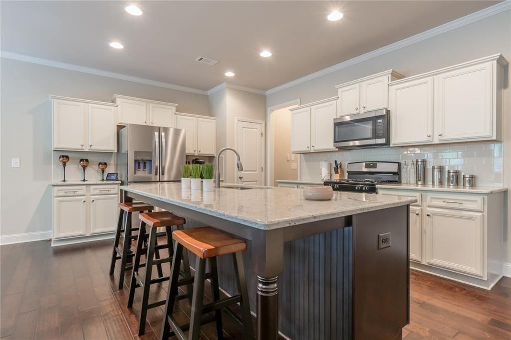 119 Braemore Mill Dr., Lawrenceville, GA 30044